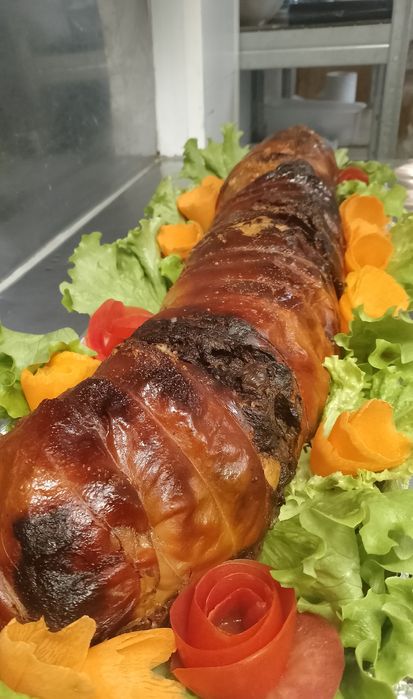 Печено агне  джолани и прасенца при Майстор Владо!