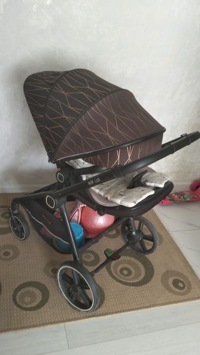 Продам срочно коляски