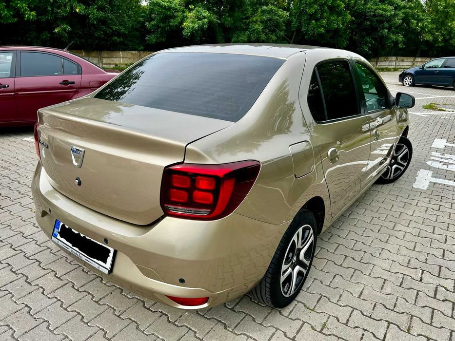Dacia Logan 0.9 TCE ediție limitată proprietar