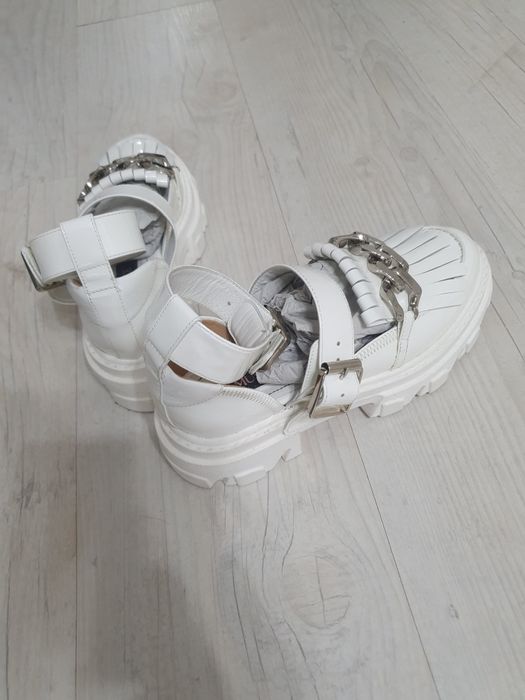 Sandale Musette Dama Kalista 883 alb marimea 36