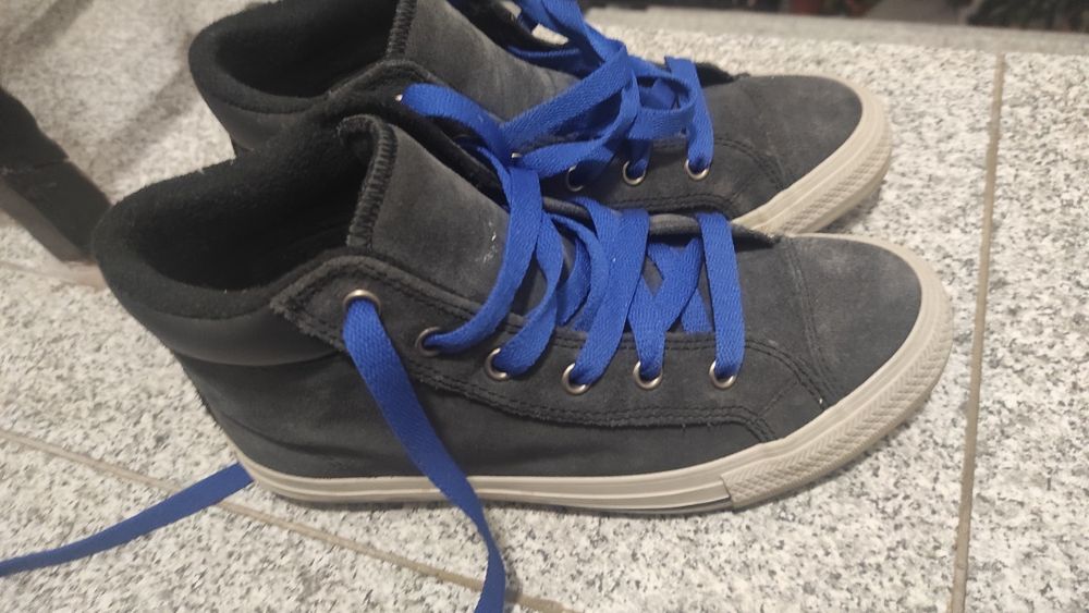Ghete converse piele întoarsă