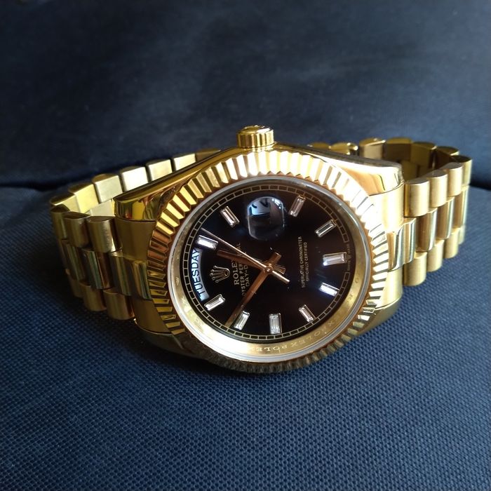 Часы rolex daydate мужские продам