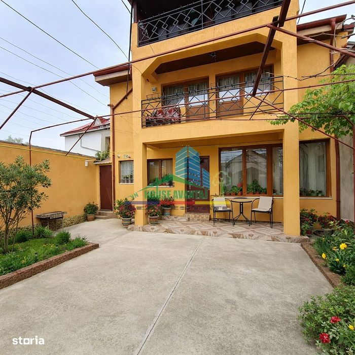 Casa în inima Focșaniului - liniște, confort și tot orașul la câțiva p