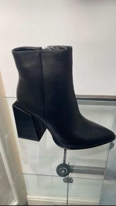 Modele noi 2023 in cutie