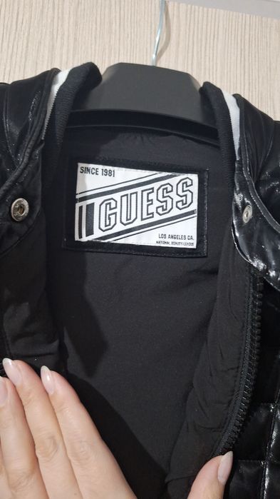 Куртка женская  Guess