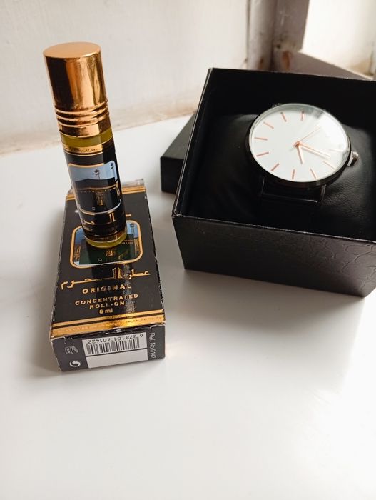 Женские часы , миск в подарок!