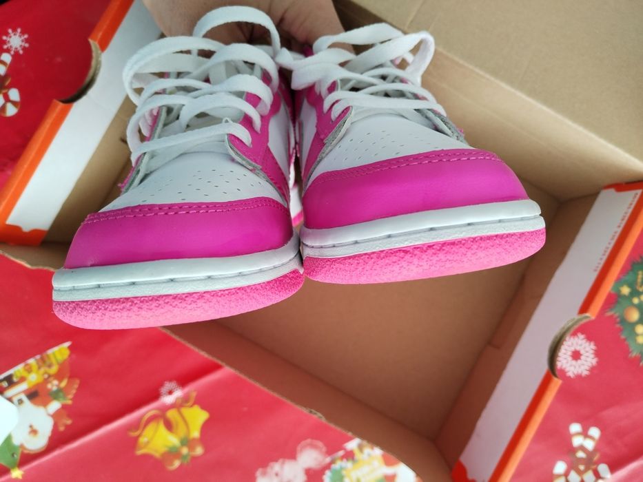 Adidasi Nike dunk low noi mărimea 39