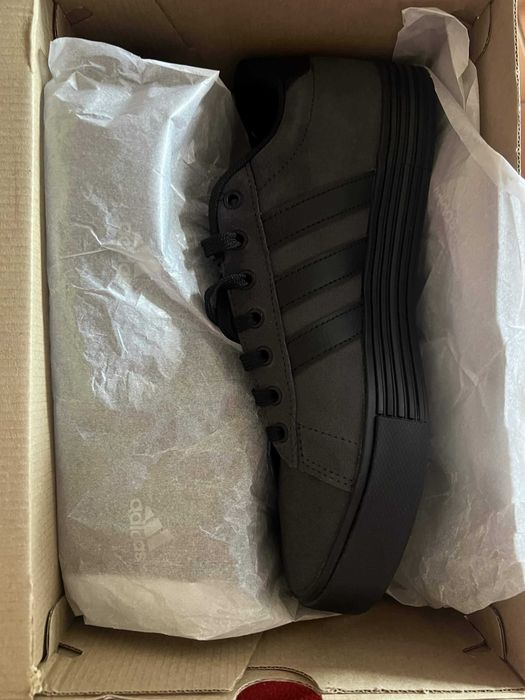 Кецове Adidas, нови