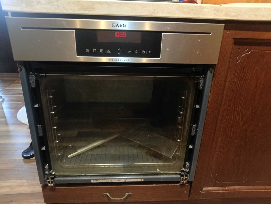 Печка AEG BP7314621M