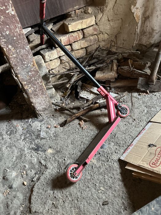 Трюковой самокат