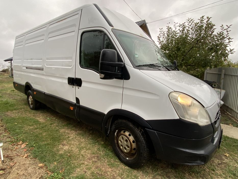 IVECO DAILY 35S13 – 2.3 DIESEL – 2012 – 4.200 €