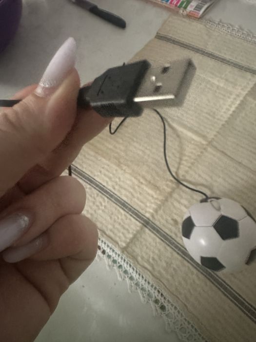 Mouse nou neutilizat