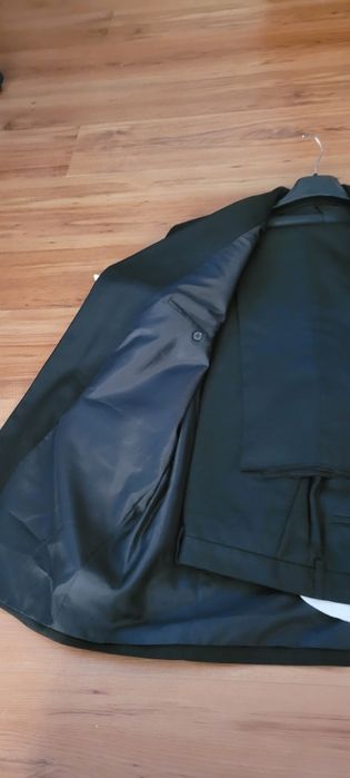 Costum bărbați nou