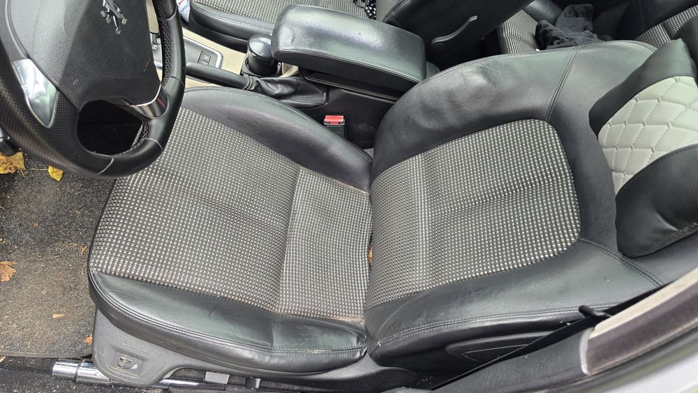 Пежо 407 / 3.0 / автомат + газ