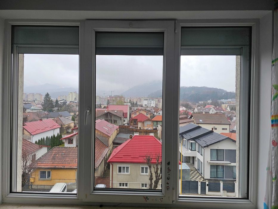 Geam termopan cu tamplarie PVC