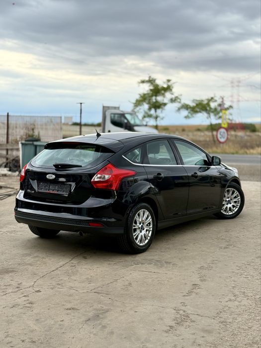 FORD Focus 2012 — imagine 3