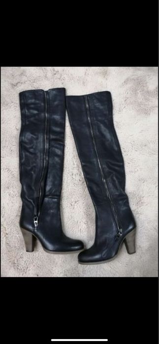 Cizme Barbara Bui ,peste genunchi,piele ,marinea 38,