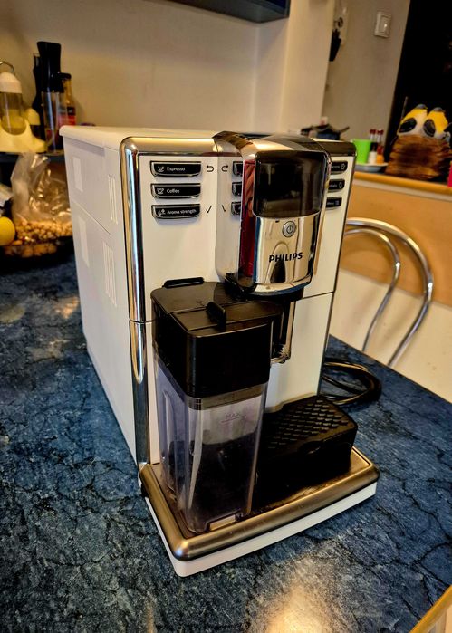 Espressor automat Phillips 5000 - LatteGo/Cappucino