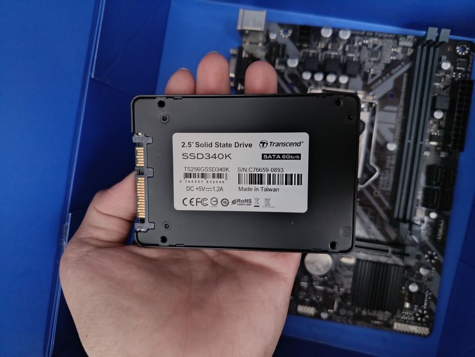 Материнка+ссд рабочие