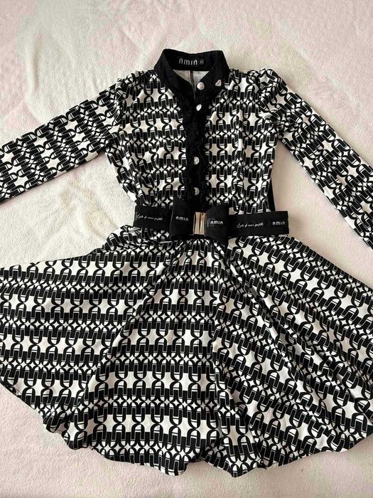 рокля AMIA  разммер- XS