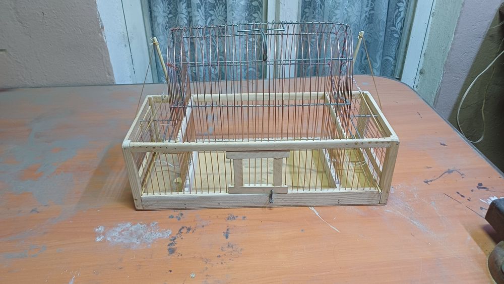 Продаётся клетка для шиглов