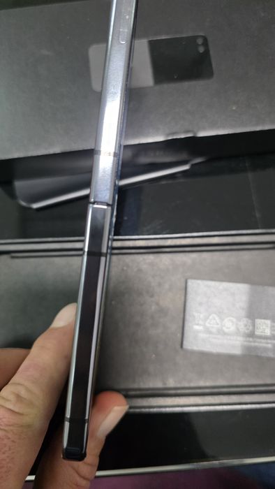 Samsung ZFlip 5-512GB