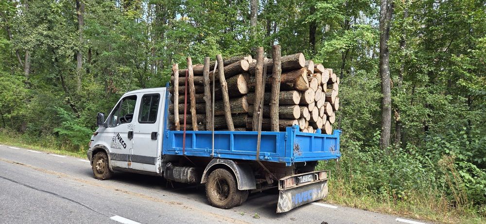 Vând lemn foc esențe tari rog si ofer seriozitzitate  transport gratuit  direct la dvs acasa