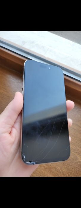 Продам айфон 15 про