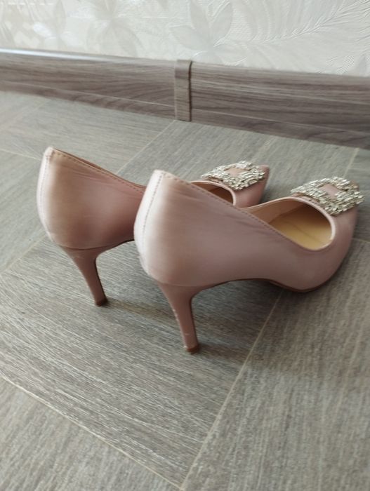 Продам туфли на выход