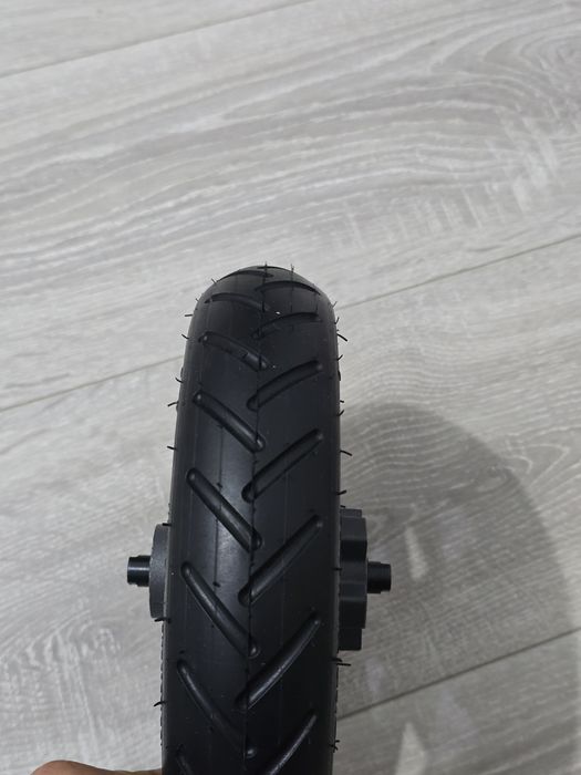 Roată spate Xiaomi Pro – Anvelopă gonflabilă MAGT 8.5”