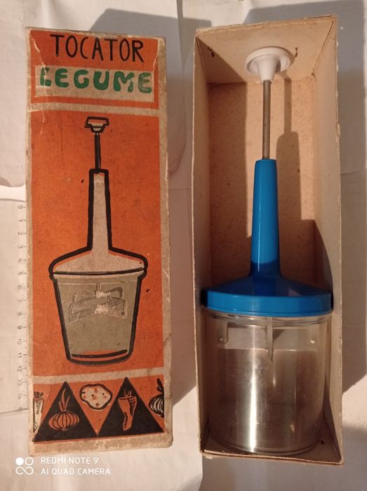 Vând sau schimb obiecte de colecție.Preț în funcție de obiect..