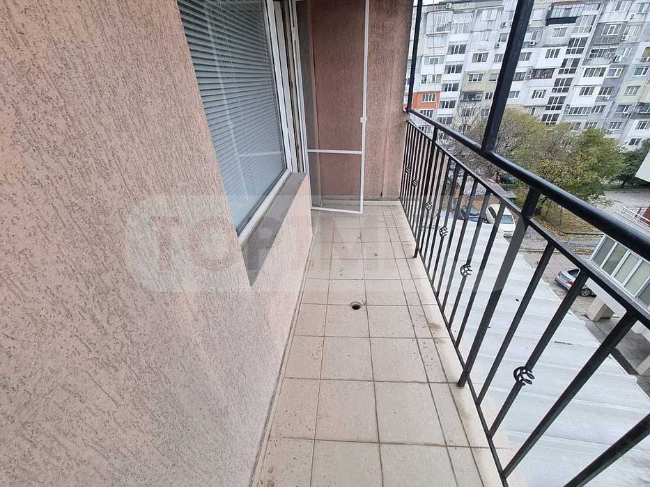 Продава се Двустаен апартамент в Варна, Трошево - 62 кв.м за 1918 €/кв.м - Снимка #9