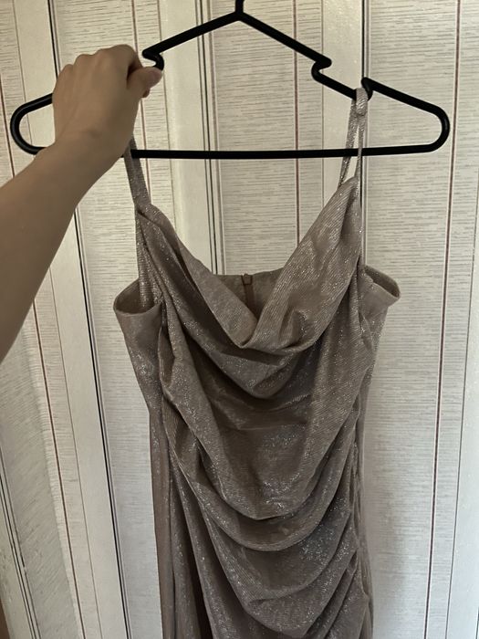 продам платье вечернее