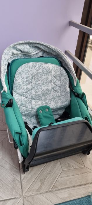 Продам коляску 2 в 1