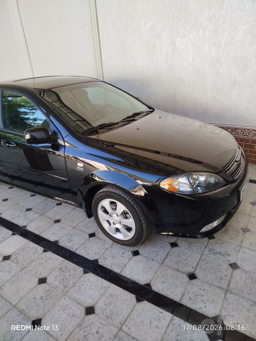 Jentra 1.5 moshina idial