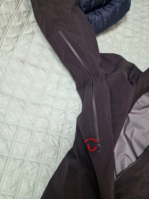 Geacă North Face Gore-tex Pro  Mărimea XL