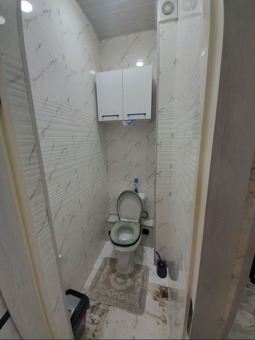 Продаётся 3/4/4 квартира