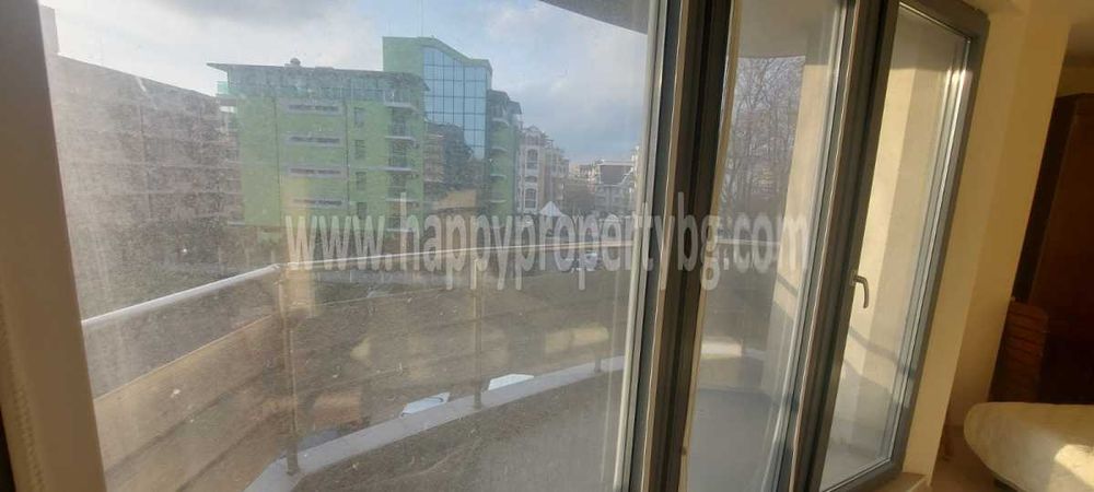 Продава се Двустаен апартамент в к.к. Слънчев бряг - 57 кв.м за 1044 €/кв.м - Снимка #9