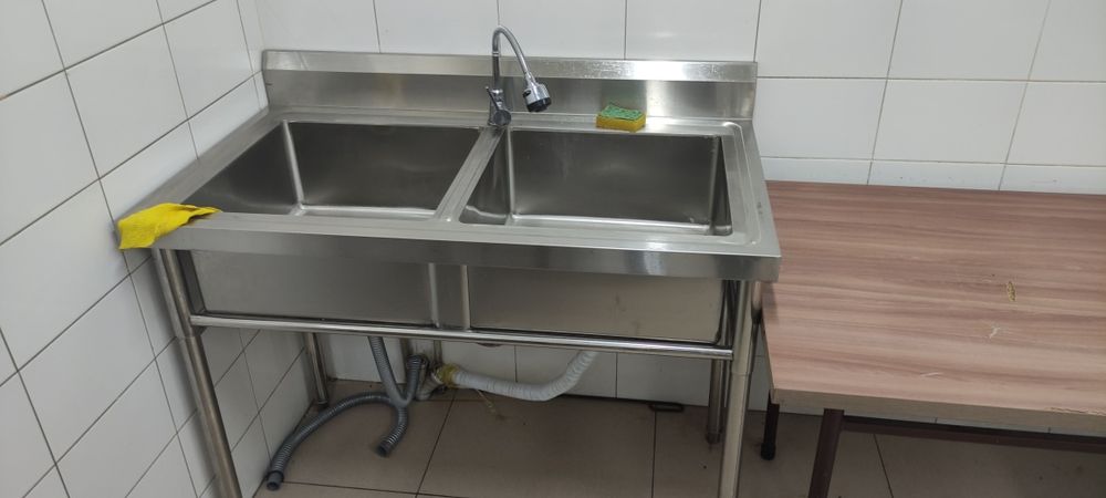 Кухонное оборудование для кафе