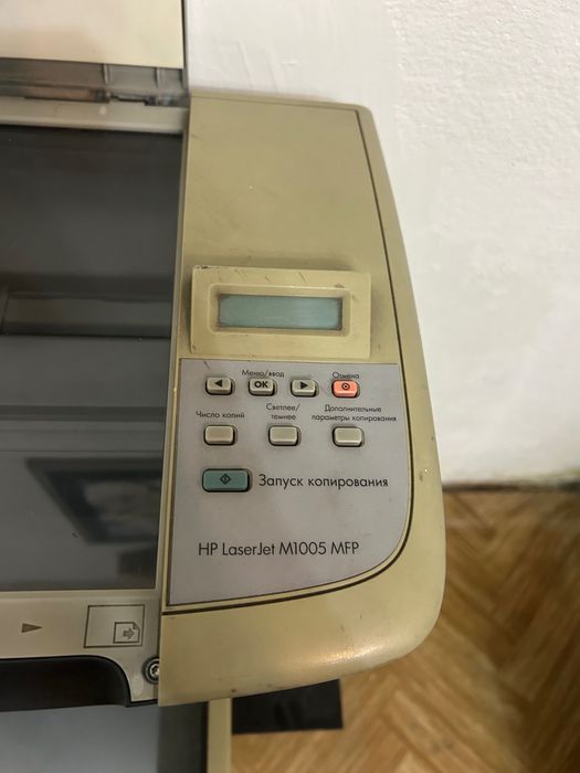 Принтер HP лазерный