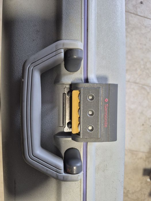 Troler Valiza geamantan