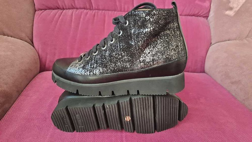 Ghete trendy full piele de la XSA made in Italy marimea 34