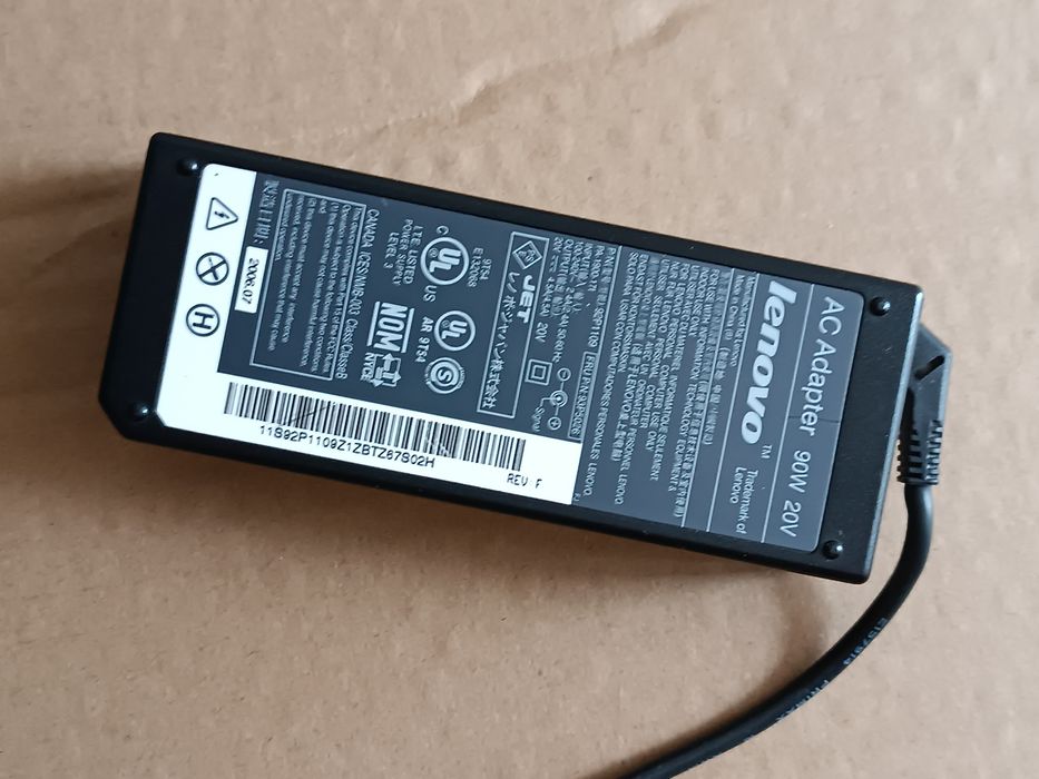 Încărcător laptop / charger original LENOVO - PA-1900-171 - 20V - 90W