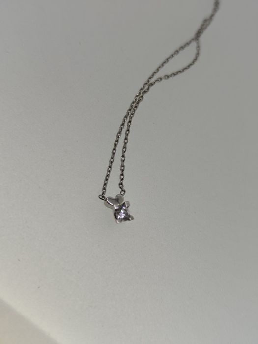 Lanț aur 18k 1.89gr cu diamant natural 0.10ct la baza gatului (r)