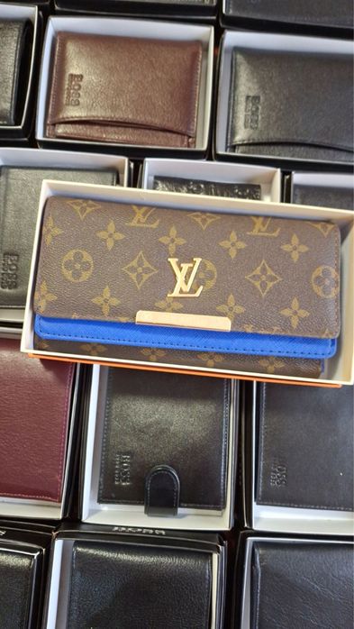 Дамско портмоне LV