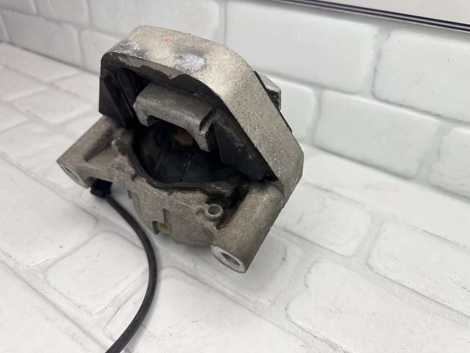 Десен тампон двигател AUDI A6 A7 4G 3.0TFSI