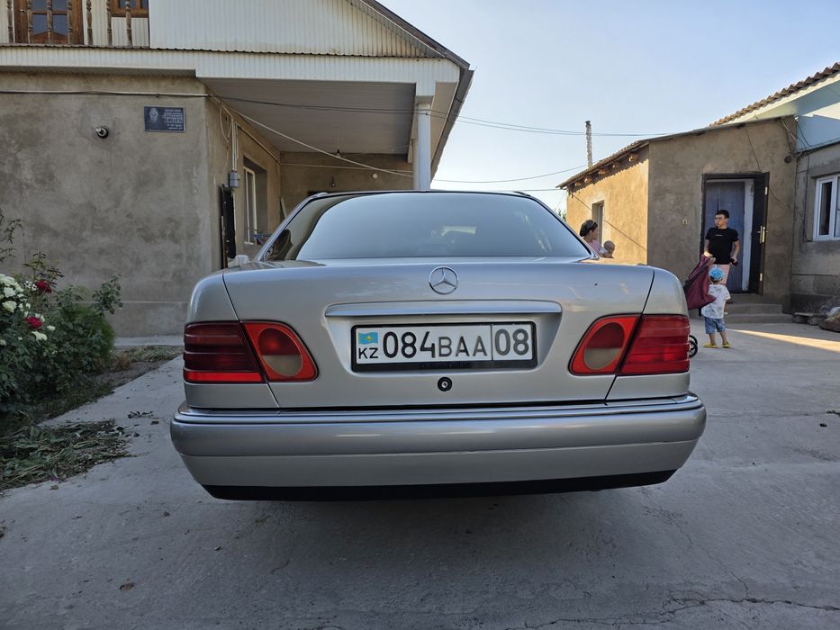 Мерседес бенц 230