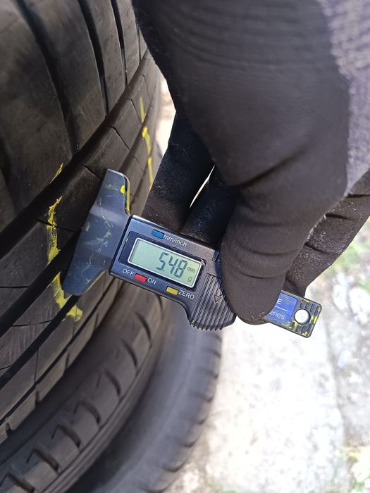 Anvelope vara 245 40 19 Bridgestone 2021 5mm