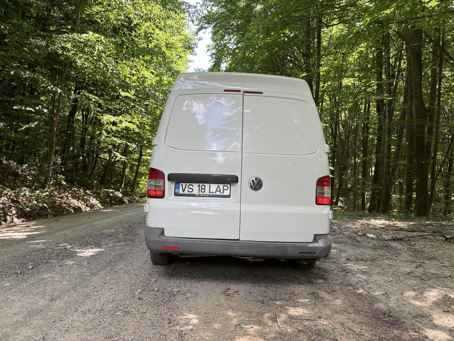 VOLKSWAGEN Transporter 2010 — imagine 3