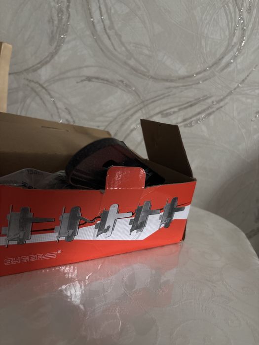 Продам дверь б/у